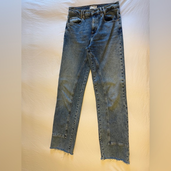 Free People Risk Taker Jeans, longer length, size 27 (runs big, I’m 28/29) - Picture 2 of 7